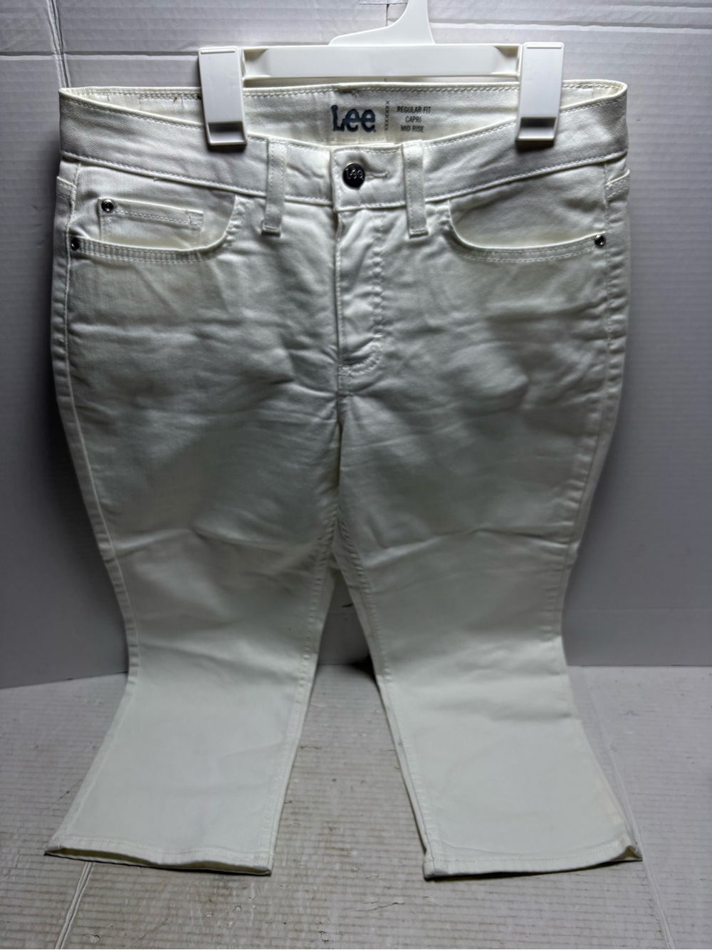 Lee White Cropped Slim Ankle Jeans